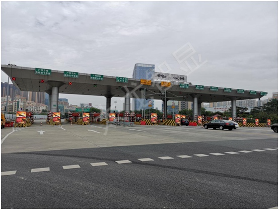 智能LED廣告機(jī)-戶(hù)外廣告機(jī) (6).jpg